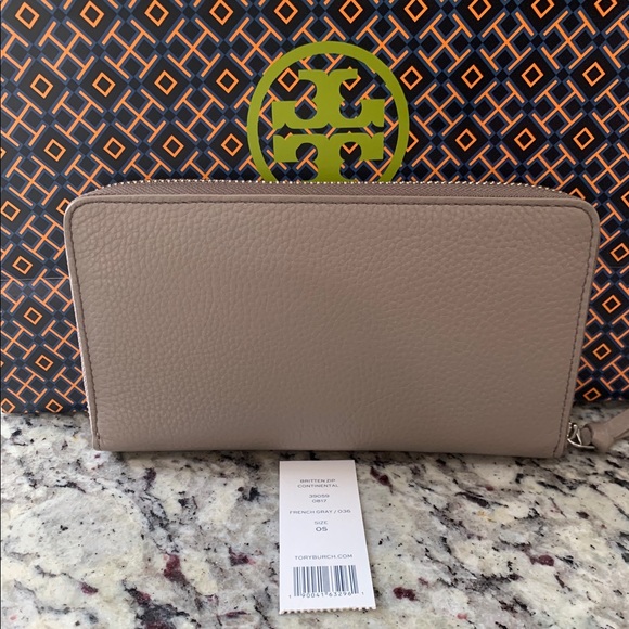 NWT Authentic Tory Burch Britten Gray Wallet - Picture 4 of 8